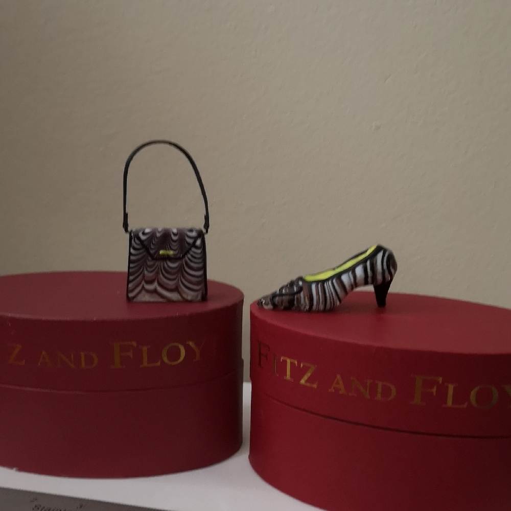 Set Of Two Fitz & Floyd Glass Menagerie Manhattan Purse & Shoe in Original Boxes